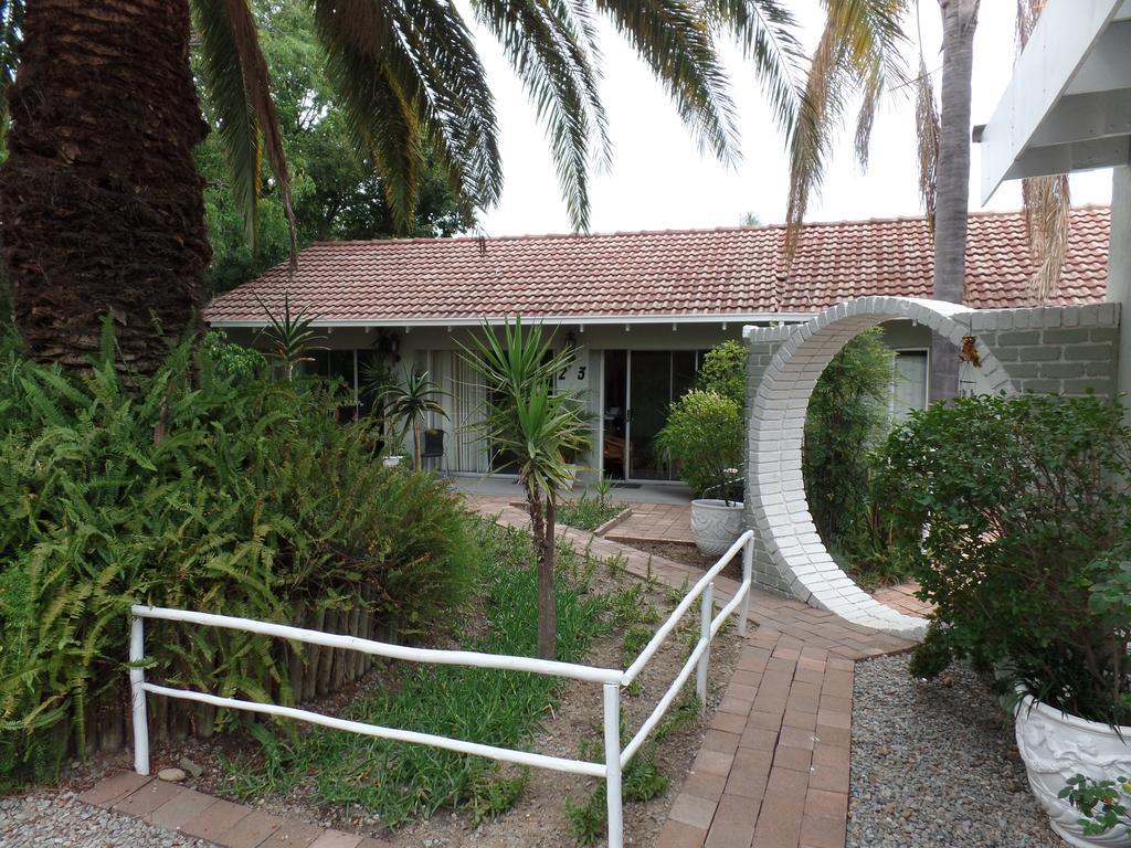 Old Umtali Guest House Johannesburg Ngoại thất bức ảnh